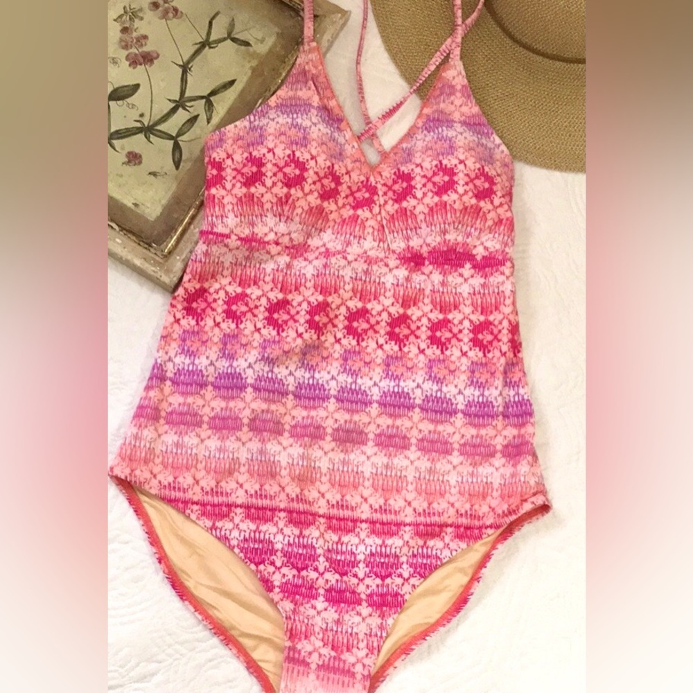 NWT Cabana Life Napa One Piece Swimsuit